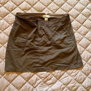 Old Navy Women's Olive Mini Skirt